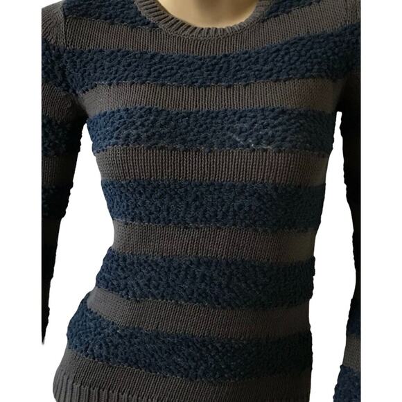 BCBGeneration XS Textured Striped Crew Neck Sweater NWT - Picture 4 of 6